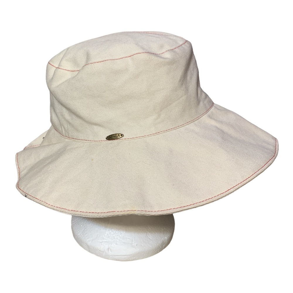 Scala Collection Hat. - image 1
